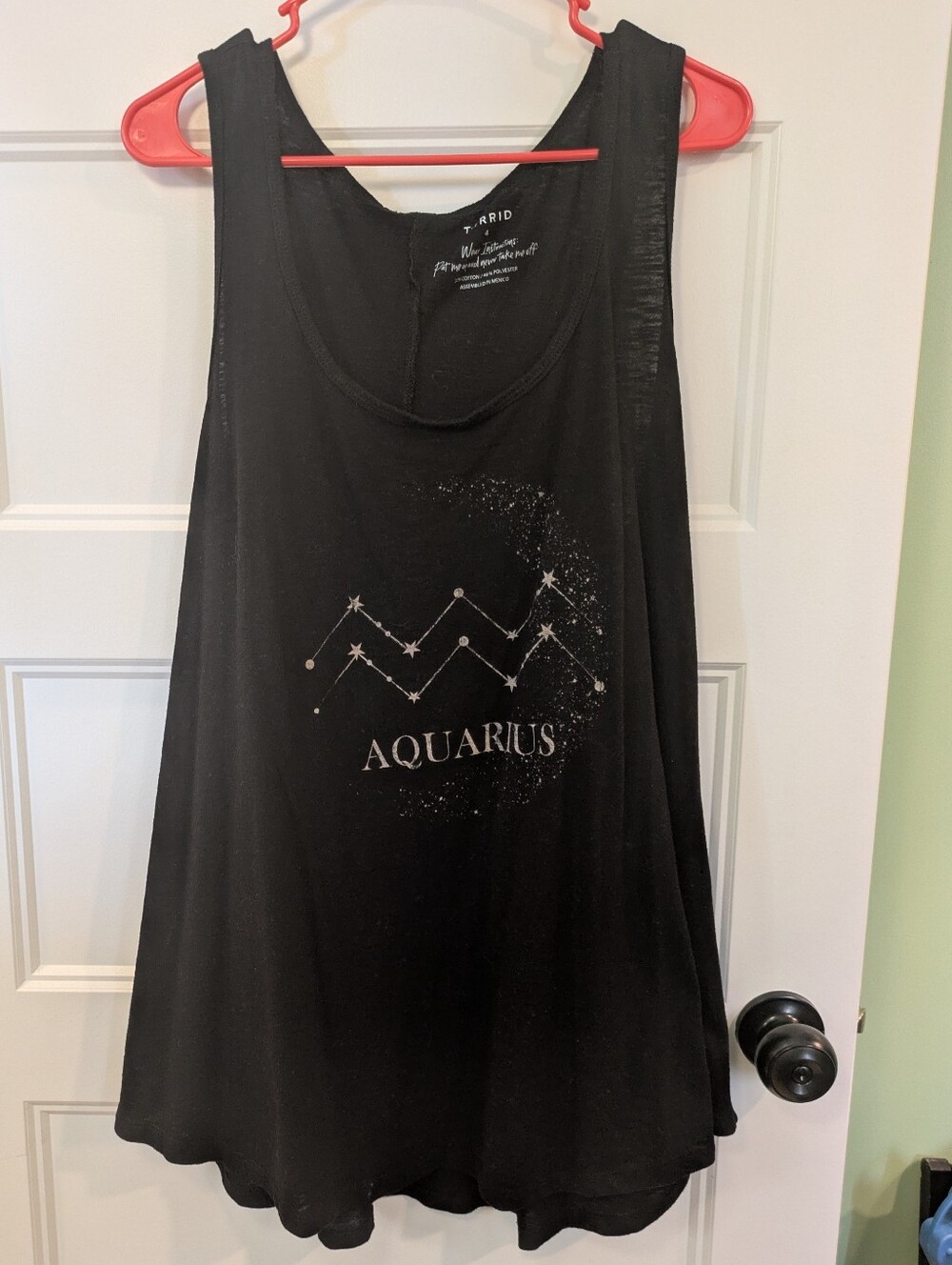 🔴 3/$15 torrid Black Aquarius Graphic Tank